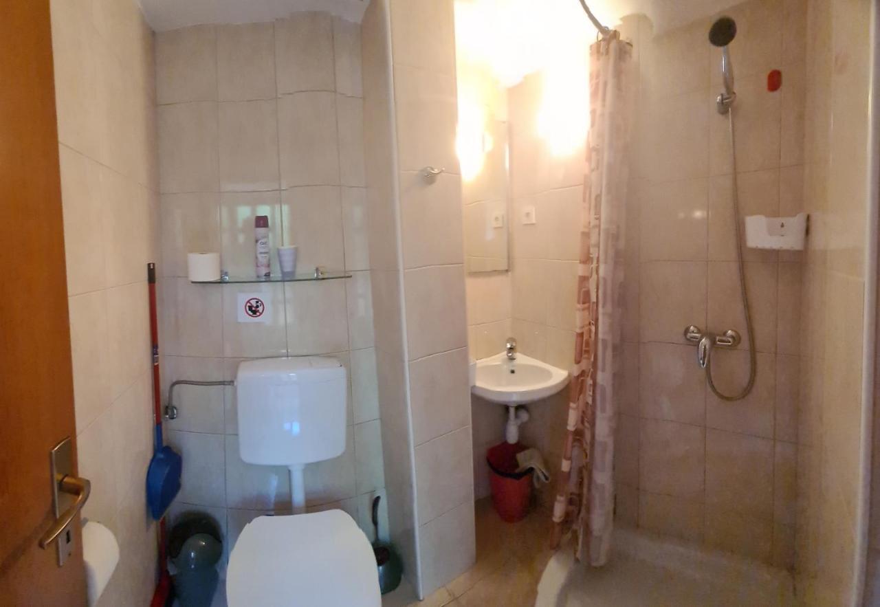 Studio Apartman Stara Baška Exteriér fotografie